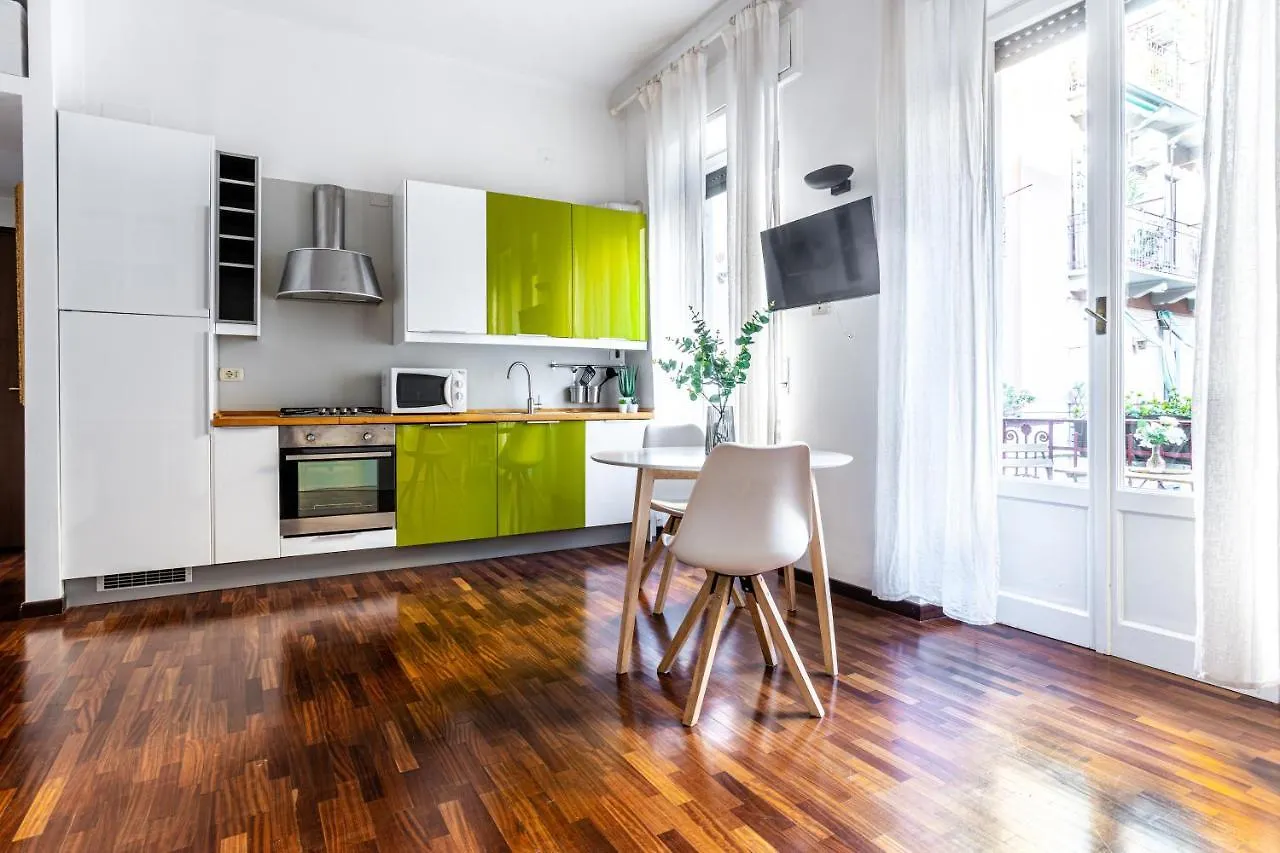 Altido Lovely Studio With Balcony In Milan Italy